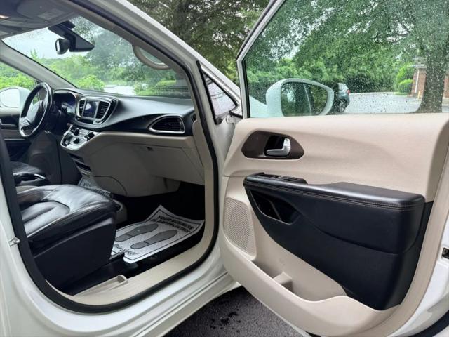 2019 Chrysler Pacifica Touring L