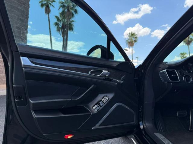 2012 Porsche Panamera Turbo S