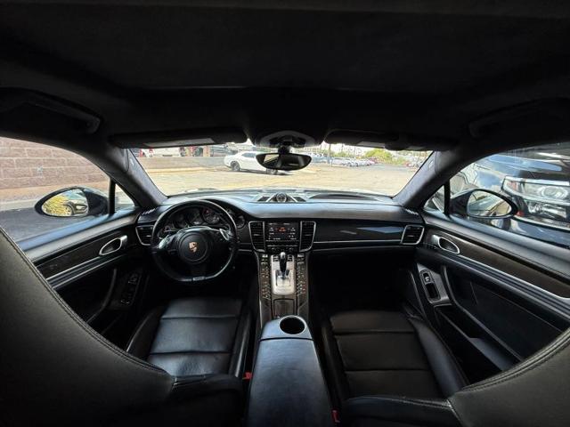 2012 Porsche Panamera Turbo S