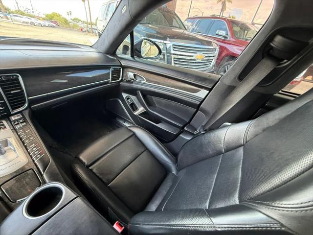 2012 Porsche Panamera Turbo S