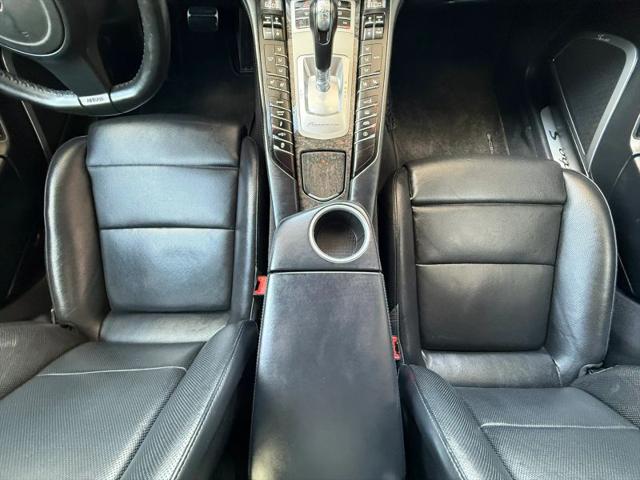 2012 Porsche Panamera Turbo S
