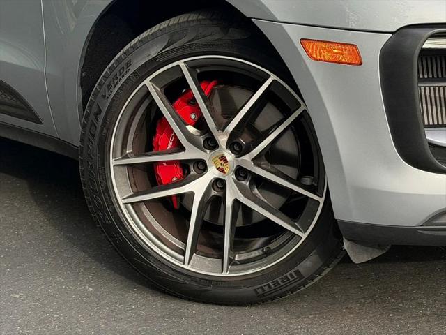 2023 Porsche Macan S