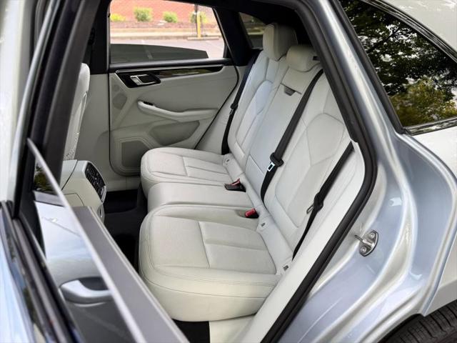 2023 Porsche Macan S