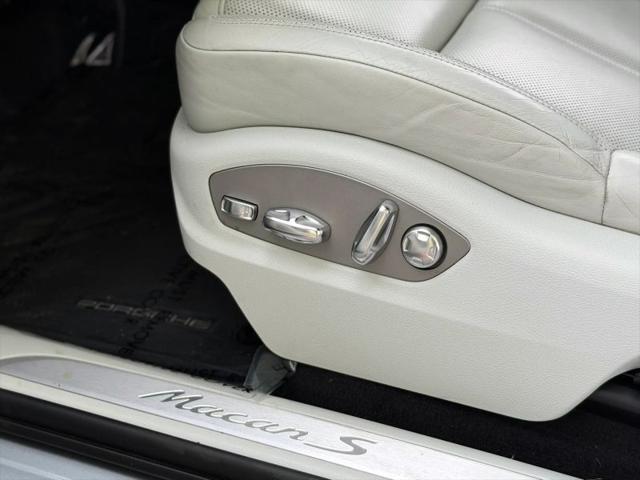 2023 Porsche Macan S