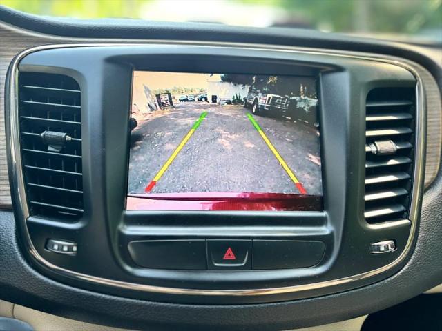 2015 Chrysler 200 C