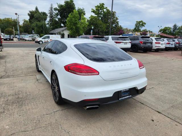 2016 Porsche Panamera Edition