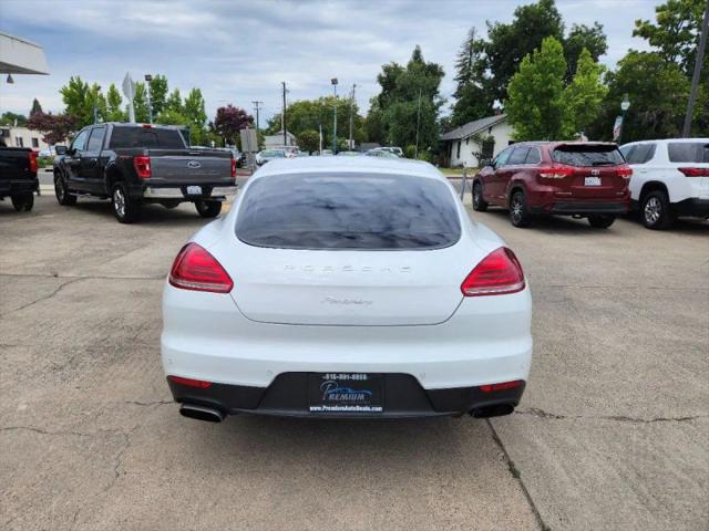 2016 Porsche Panamera Edition