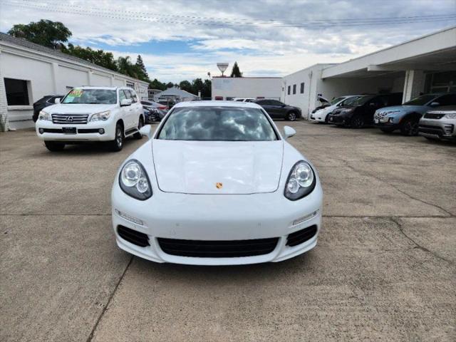 2016 Porsche Panamera Edition