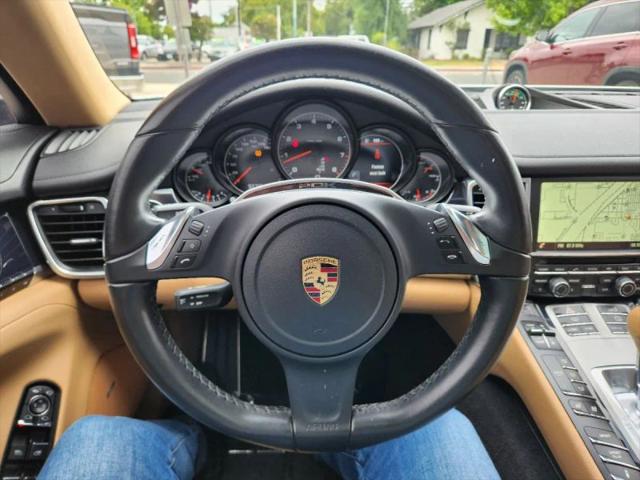 2016 Porsche Panamera Edition