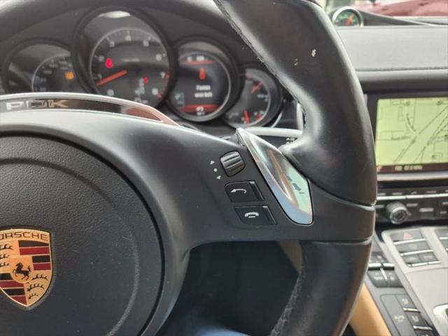 2016 Porsche Panamera Edition
