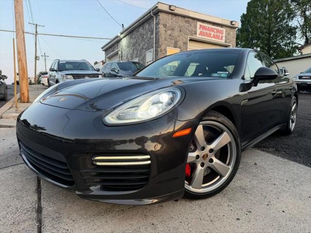 2016 Porsche Panamera GTS
