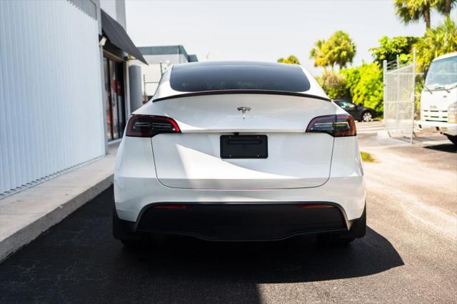 2024 Tesla Model Y Long Range Single Motor Rear-Wheel Drive