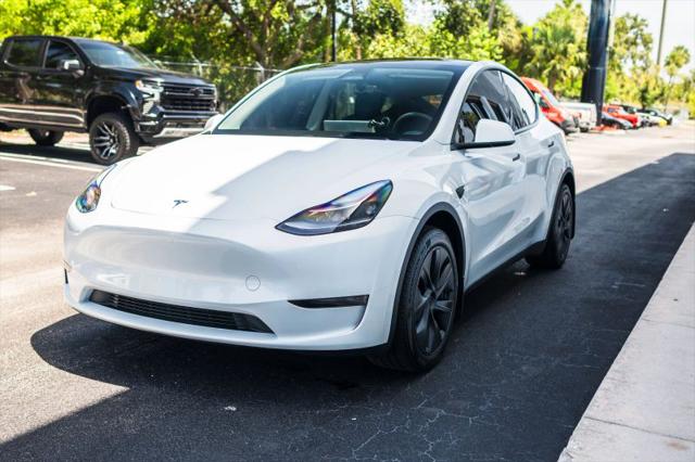 2024 Tesla Model Y Long Range Single Motor Rear-Wheel Drive
