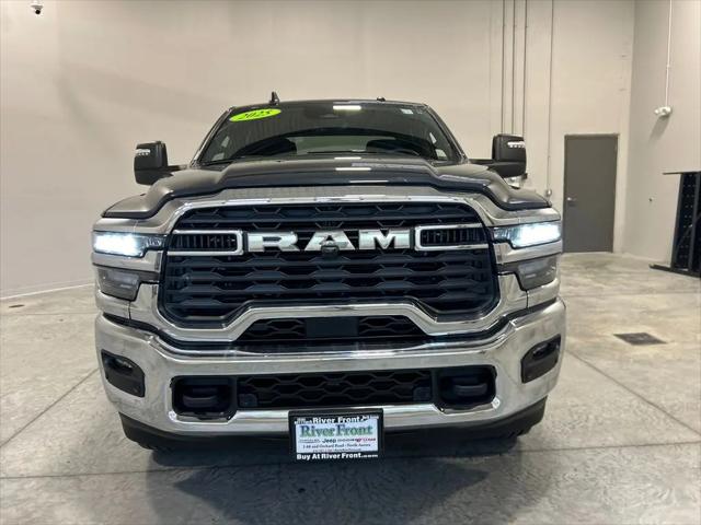 2025 Ram 2500 Big Horn Crew Cab 4x4 64 Box