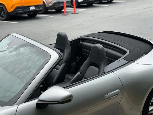 2020 Porsche 911 Carrera S Cabriolet