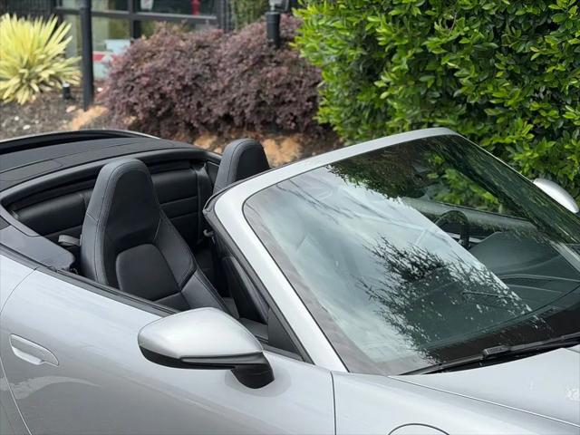 2020 Porsche 911 Carrera S Cabriolet