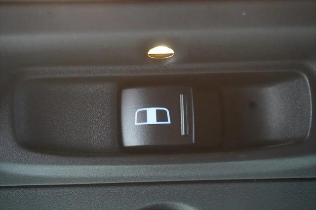 2018 Ram 1500 Lone Star Crew Cab 4x2 57 Box