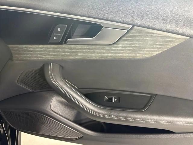 2023 Audi A4 Premium Plus 45 TFSI S line quattro S tronic