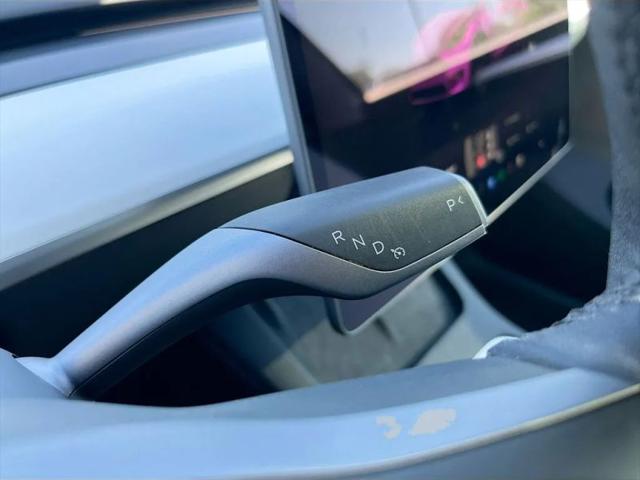 2024 Tesla Model Y Long Range Single Motor Rear-Wheel Drive