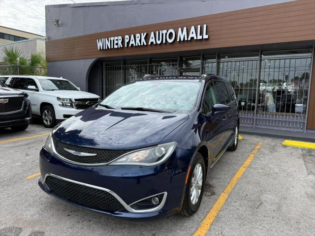2020 Chrysler Pacifica Touring L for sale in Orlando, FL