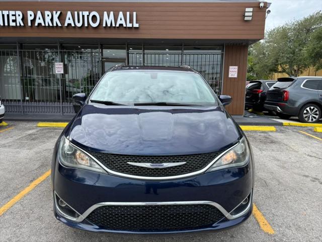 2020 Chrysler Pacifica Touring L