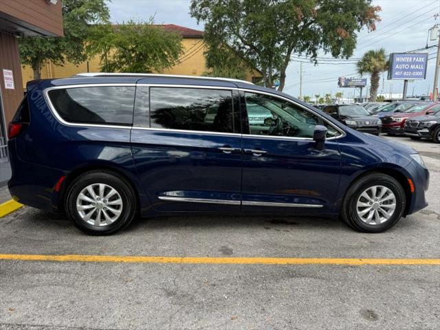 2020 Chrysler Pacifica Touring L