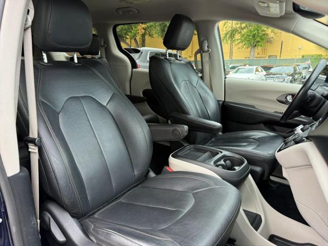 2020 Chrysler Pacifica Touring L
