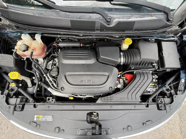 2020 Chrysler Pacifica Touring L
