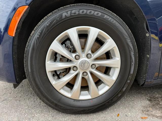 2020 Chrysler Pacifica Touring L