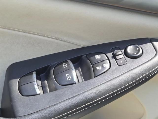 2023 Nissan Maxima SV Xtronic CVT