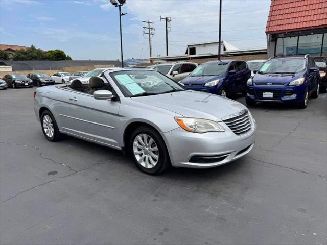 2011 Chrysler 200 Touring