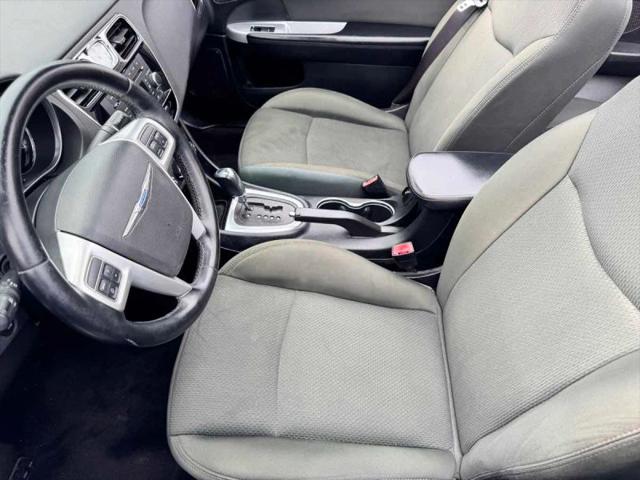 2011 Chrysler 200 Touring