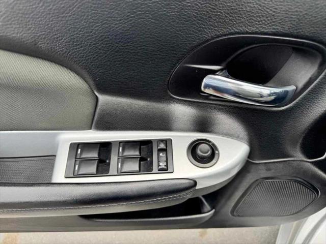 2011 Chrysler 200 Touring