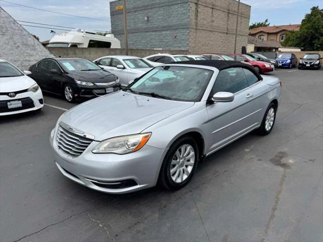 2011 Chrysler 200 Touring