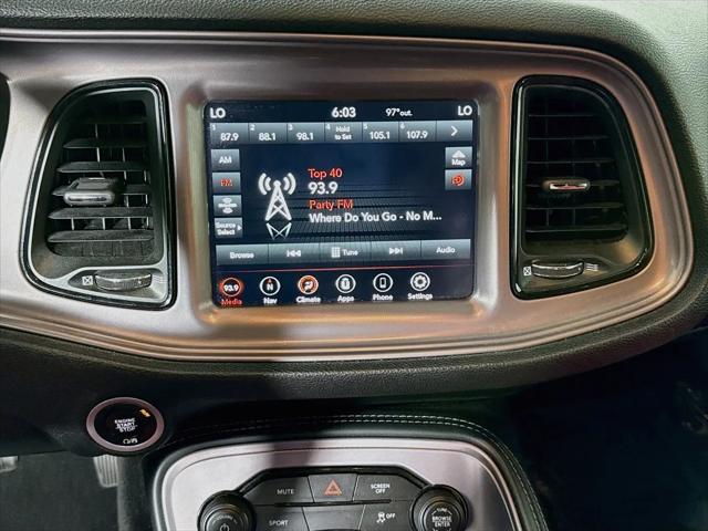 2023 Dodge Challenger SXT