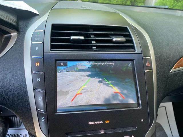 2015 Lincoln MKZ Base