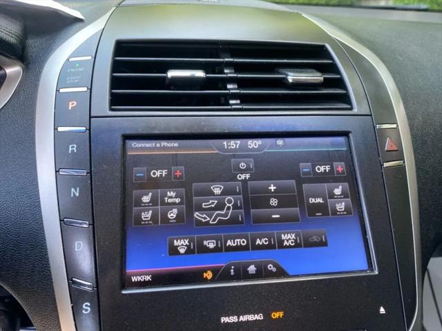 2015 Lincoln MKZ Base