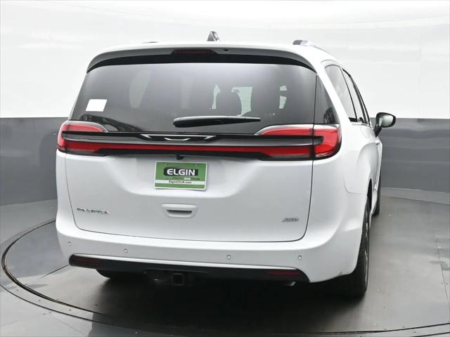 2027 Chrysler Pacifica Pinnacle
