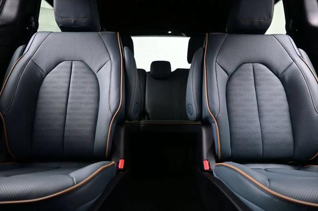 2027 Chrysler Pacifica Pinnacle
