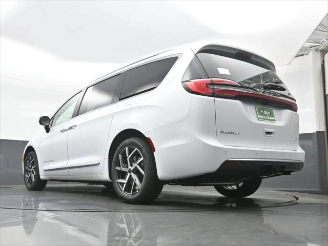 2027 Chrysler Pacifica Pinnacle