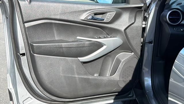 2026 Chevrolet Trax FWD LS