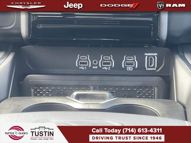 2026 Ram 1500 Laramie Crew Cab 4x4 5'7" Box