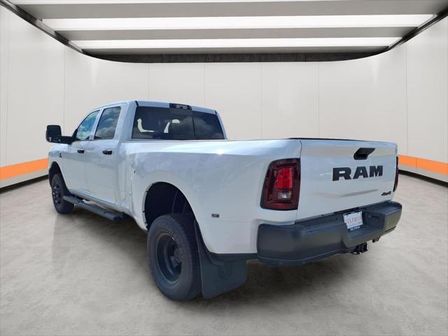 2026 RAM Ram 3500 RAM 3500 TRADESMAN CREW CAB 4X4 8 BOX