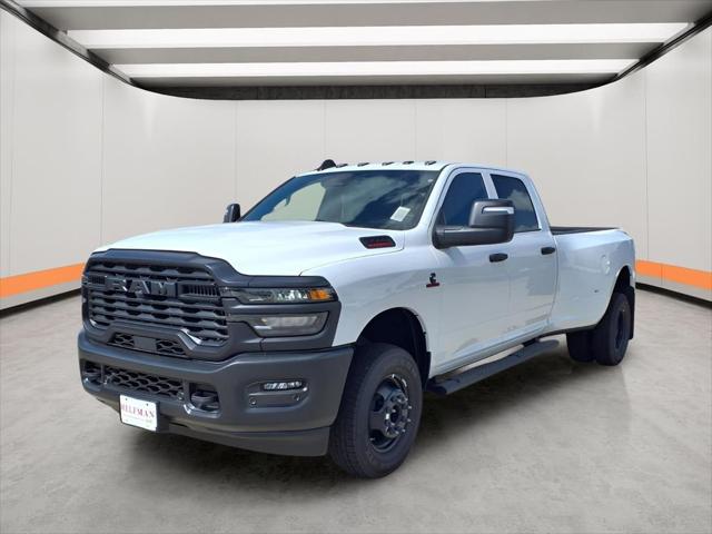 2026 RAM Ram 3500 RAM 3500 TRADESMAN CREW CAB 4X4 8 BOX