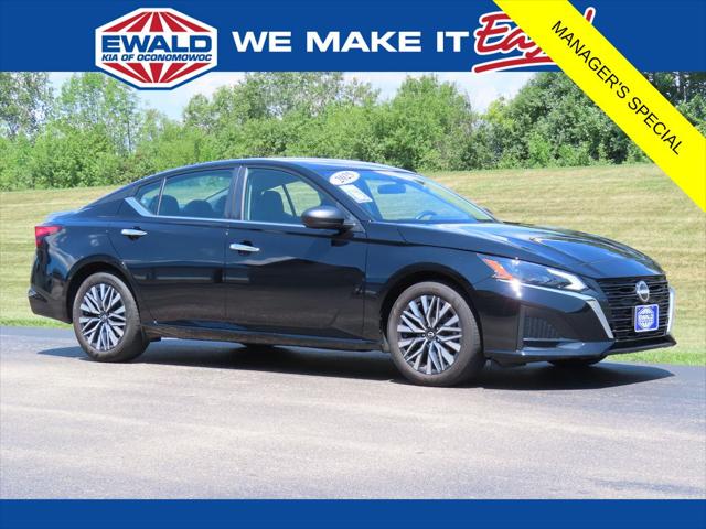 2025 Nissan Altima SV FWD for sale in Delafield, WI