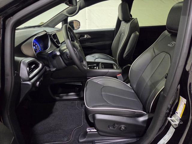 2027 Chrysler Pacifica Limited
