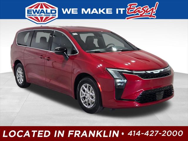 2027 Chrysler Pacifica Select for sale in Delafield, WI