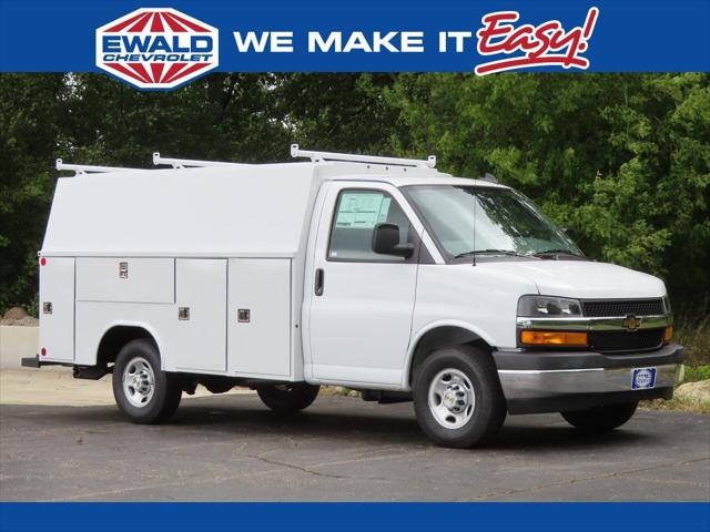 2025 Chevrolet Express Cutaway Work Van for sale in Delafield, WI