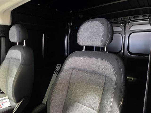 2026 Ram ProMaster 2500 Cargo Van Tradesman High Roof 136 WB w/Pass Seat