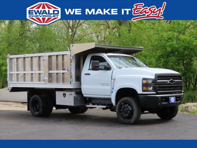 2024 Chevrolet Silverado 6500HD 1WT for sale in Delafield, WI